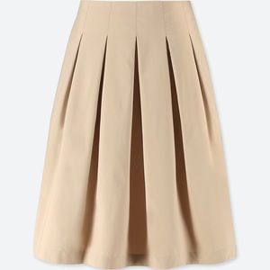 High Waist Dry Stretch Tucked Skirt